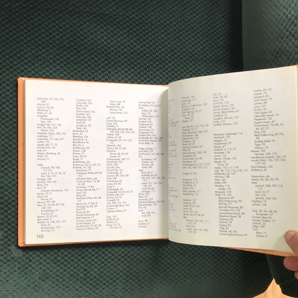 The Usborne Complete Book of Nature - Picture 10 of 15